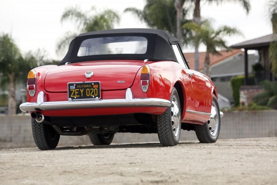  Alfa Romeo Giulia 1600 Spider (101) 1962 года  (фото 16 из 28)